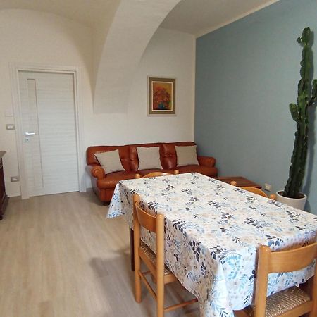 La Casa Di Abe - Cuneo Buitenkant foto